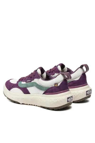 Стильные женские кроссовки Vans MTE UltraRange Neo VR3-0