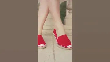 Llafranc Canvas Red