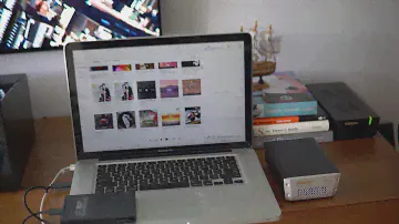 SOtM 200 Neo аудиофильский музыкальный стример в сравнении с MacBook Pro